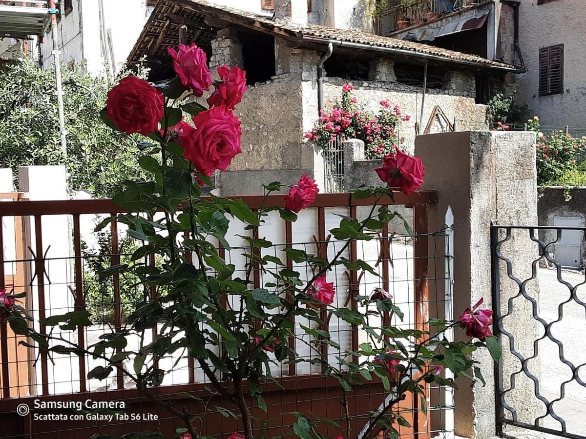 B&B Anna Rovere della Luna Екстериор снимка